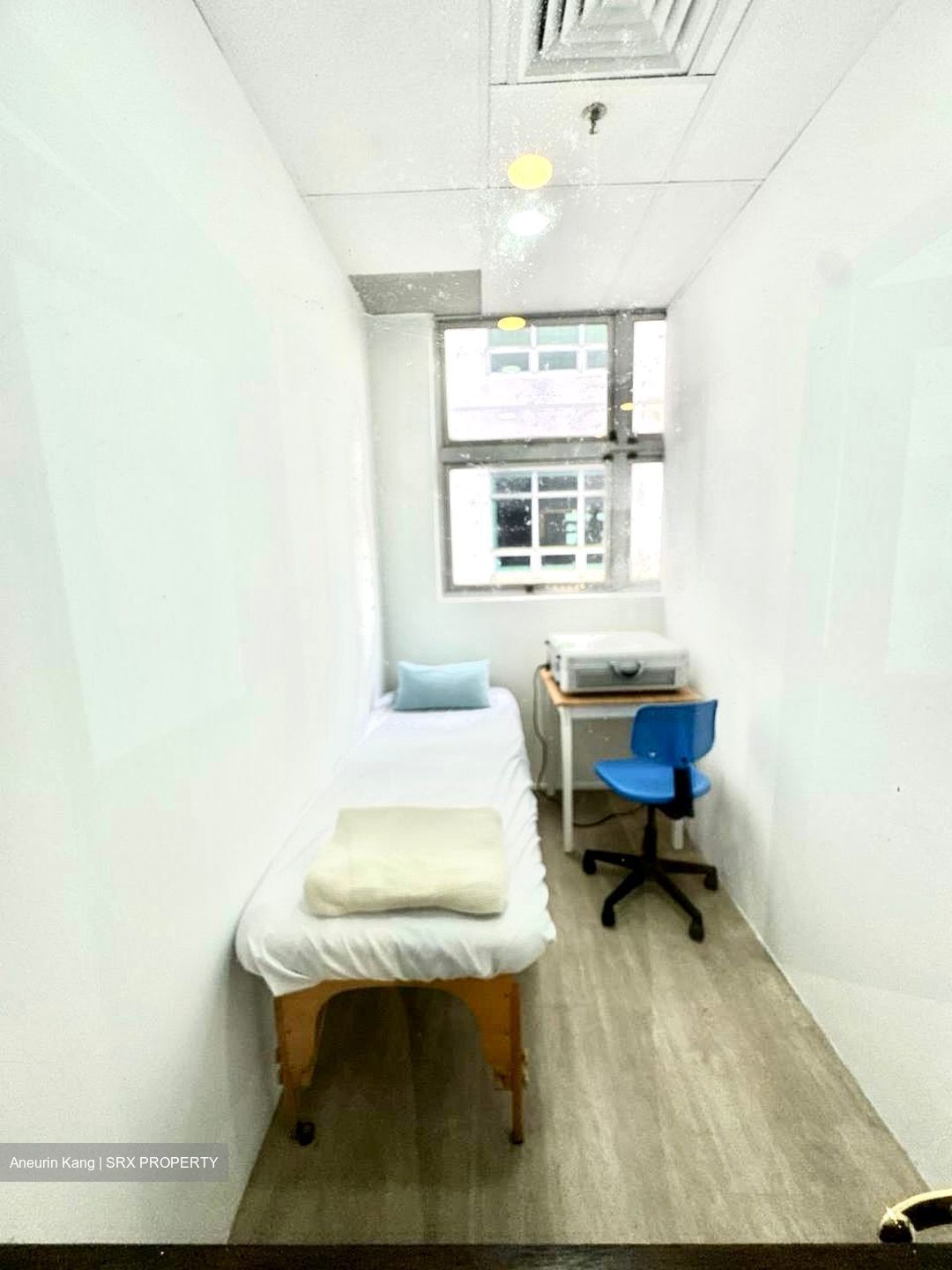 North Bridge Centre (D7), Office #550120551